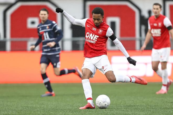 扑朔迷离 扑朔迷离