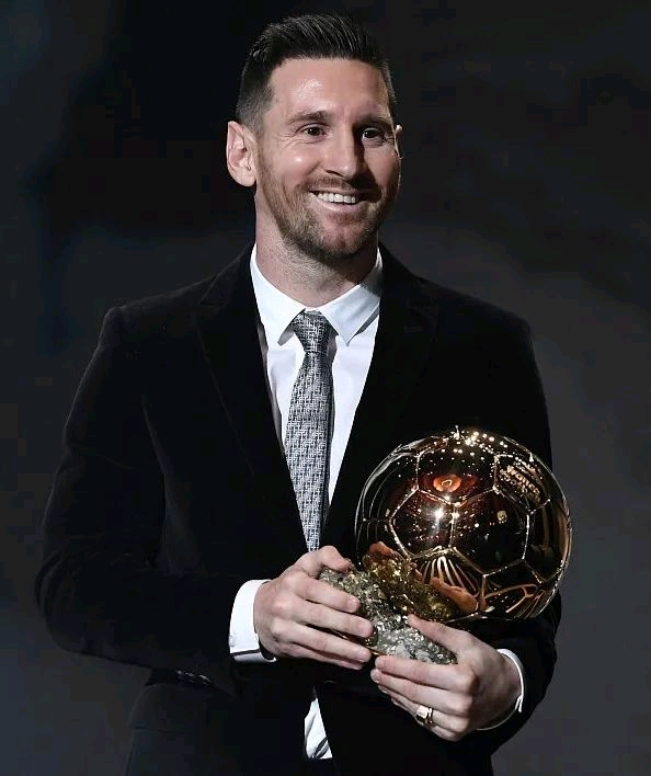 成对门将站 成对门将站